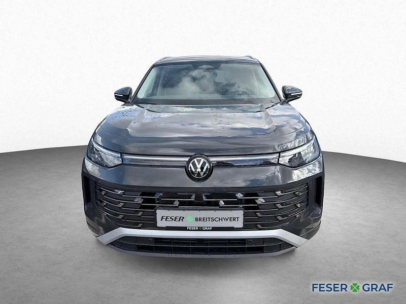 Neu VW Tayron Elegance 150 PS (110 kW) 2026 Uranograu SUV