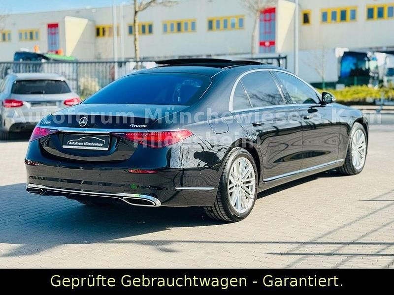 Gebraucht Mercedes S580 503 PS (369 kW) 2023 Schwarz Limousine
