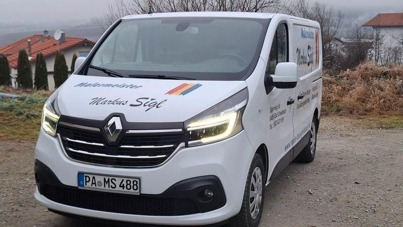 Weiß Gebraucht 2021 Renault Trafic Van / Kleinbus | 19.500 € (Superpreis) - Bild 1/4