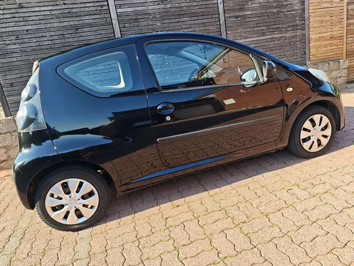 Gebraucht Citroën C1 Style 68 PS (50 kW) 2009 Schwarz Kleinwagen
