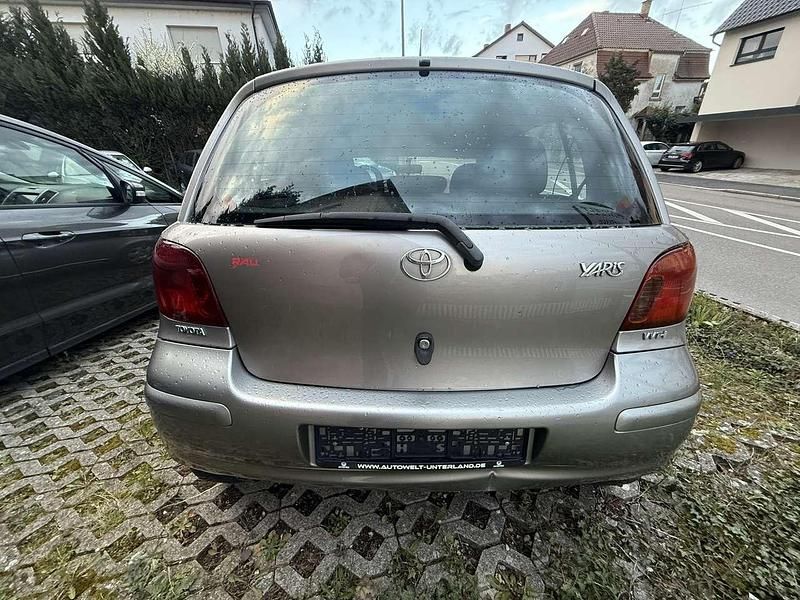 Gebraucht Toyota Yaris Sol 87 PS (63 kW) 2004 Grey metallic Kleinwagen
