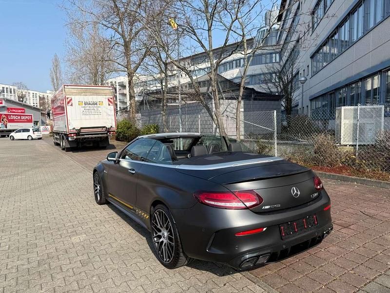 Designo graphitgrau magno Gebraucht 2022 Mercedes C63S AMG AMG Cabrio | 142.900 € - Bild 1/4