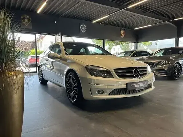 Gebraucht Mercedes CLC200 Sport 184 PS (135 kW) 2009 Weiß Coupé