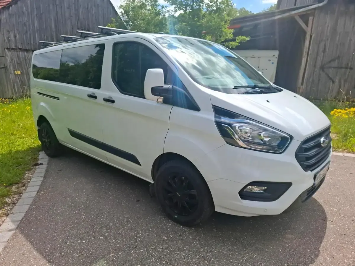 Gebraucht Ford Transit Custom 130 PS (95 kW) 2022 Weiß Van / Kleinbus