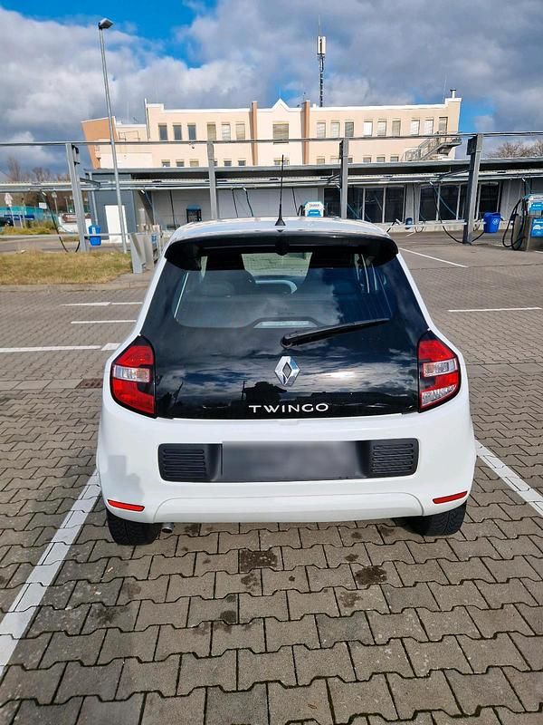 Gebraucht Renault Twingo 71 PS (52 kW) 2019 Weiß Kleinwagen