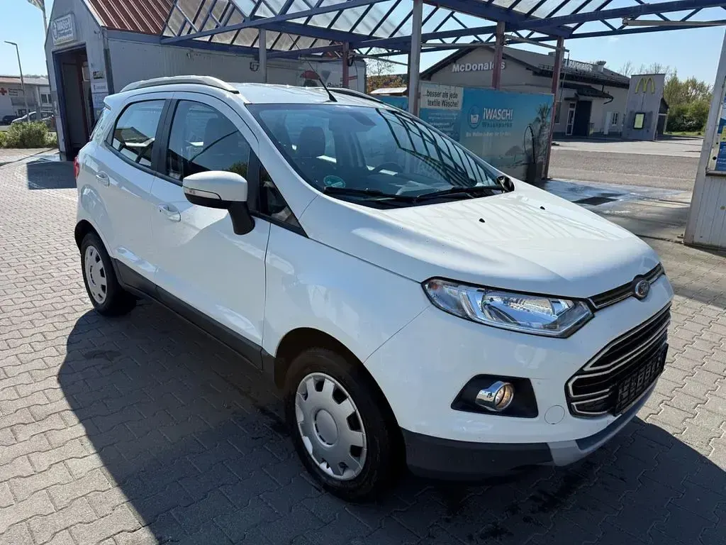 Gebraucht Ford Ecosport Titanium 125 PS (91 kW) 2017 Weiß SUV