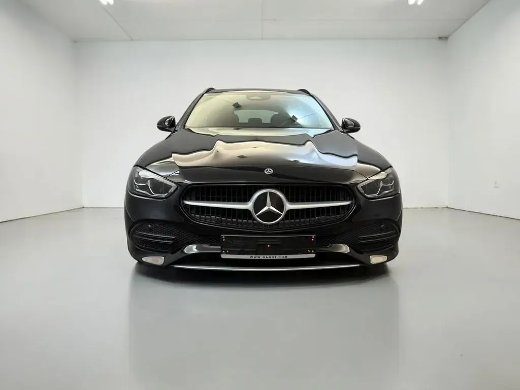 Gebraucht Mercedes 220 200 PS (147 kW) 2023 Schwarz Limousine