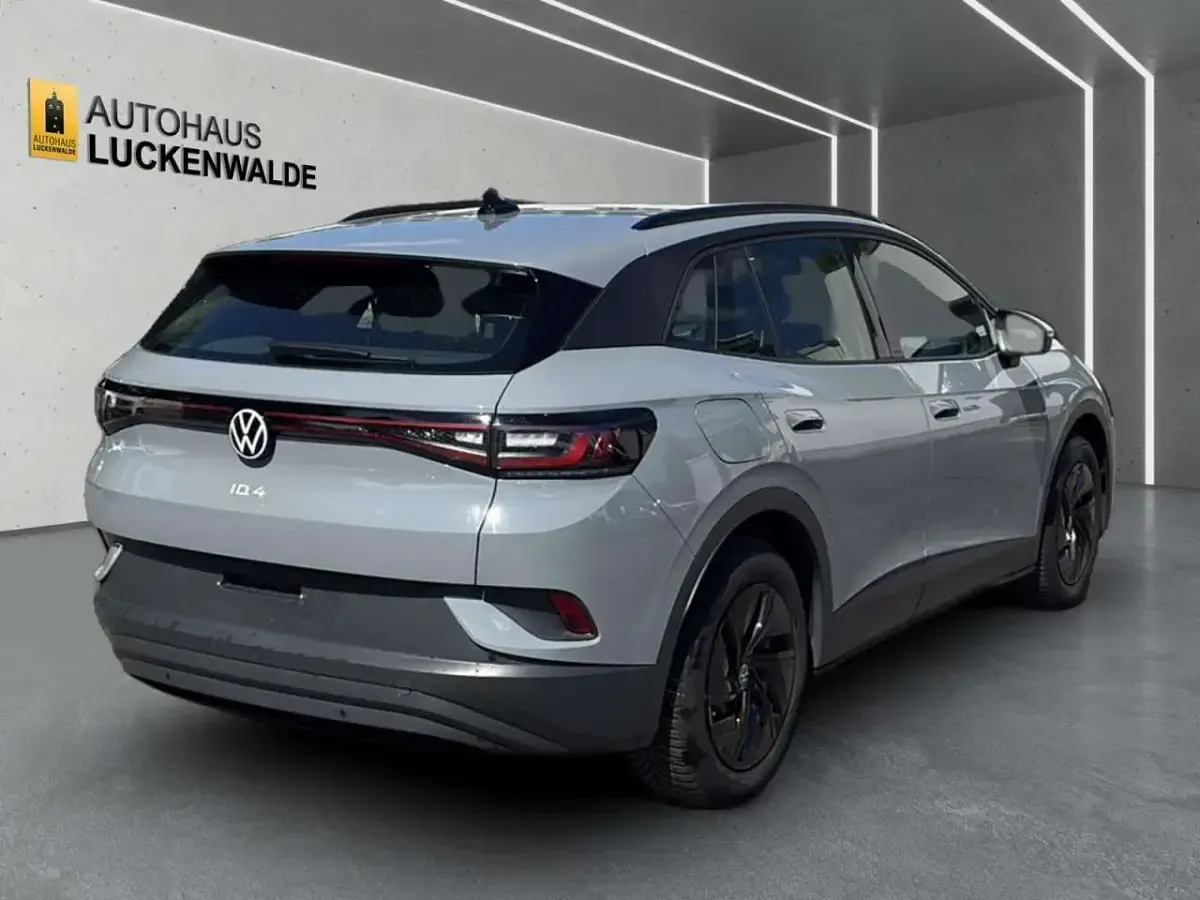 Gebraucht VW ID.4 Pure 125 kW (170 PS) 2024 Grau SUV