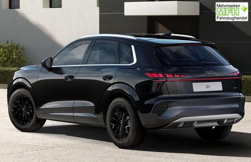 Neu Audi Q3 204 PS (150 kW) 2026 Mythosschwarz metallic SUV