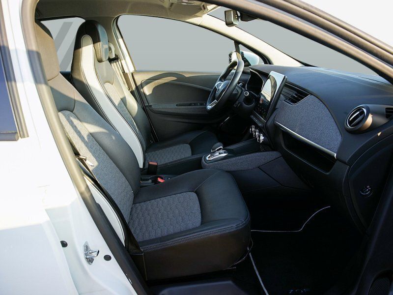 Gebraucht Renault Zoe Intens 100 kW (136 PS) 2020 Arktisweiß Kleinwagen