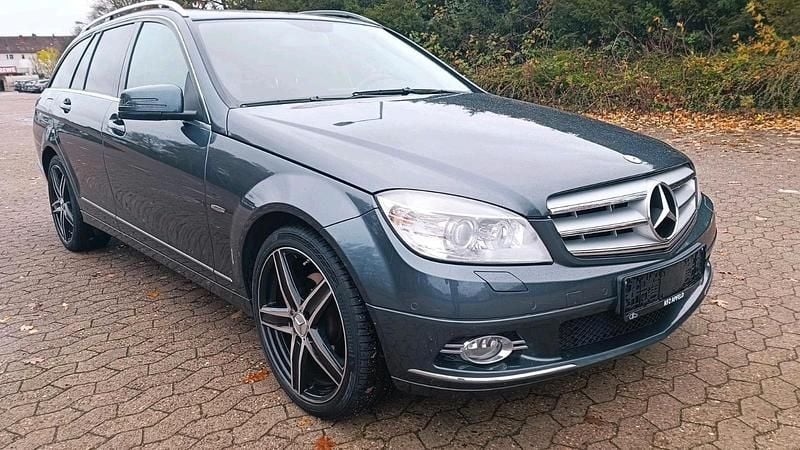 Grau Gebraucht 2009 Mercedes C280 Avantgarde Kombi | 8.500 € (Fairer Preis) - Bild 1/4