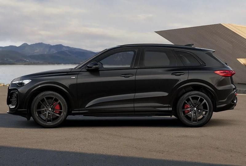 Neu Audi Q5 S-Line 299 PS (219 kW) 2026 Mythosschwarz metallic SUV