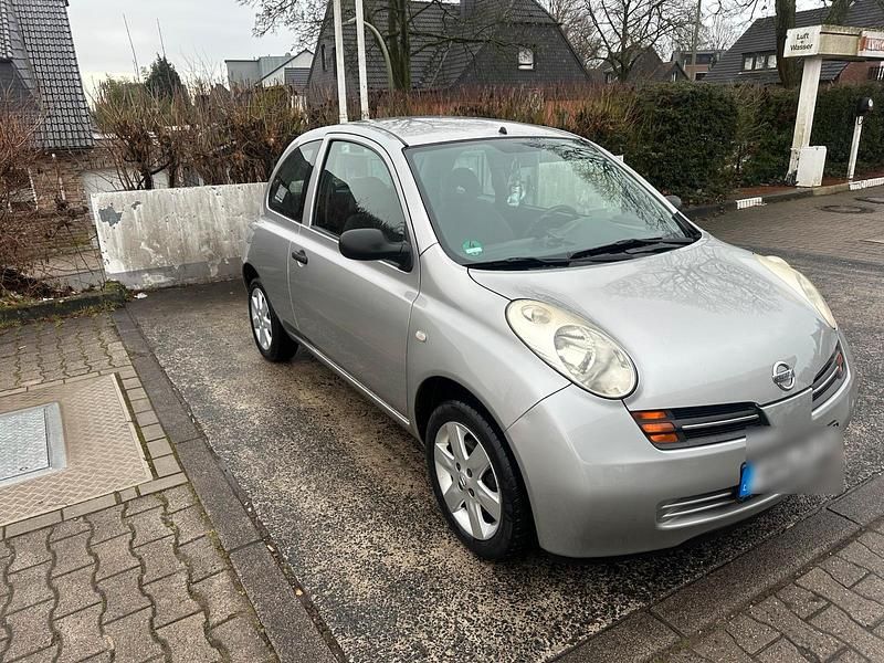 Silber Gebraucht 2005 Nissan Micra Kleinwagen | 1.450 € (Guter Preis) - Bild 1/4