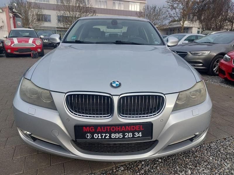 Gebraucht BMW 335 306 PS (225 kW) 2011 Silber Limousine