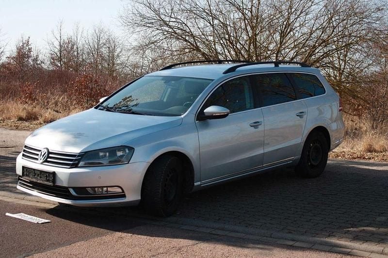 Gebraucht VW Passat Comfortline 122 PS (89 kW) 2013 Silber Kombi