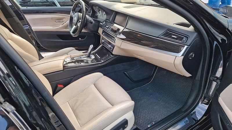 Gebraucht BMW 520 184 PS (135 kW) 2014 Schwarz Limousine
