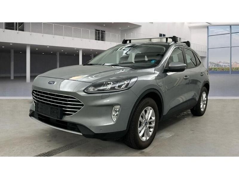 Gebraucht Ford Kuga Titanium 224 PS (164 kW) 2022 Silber SUV