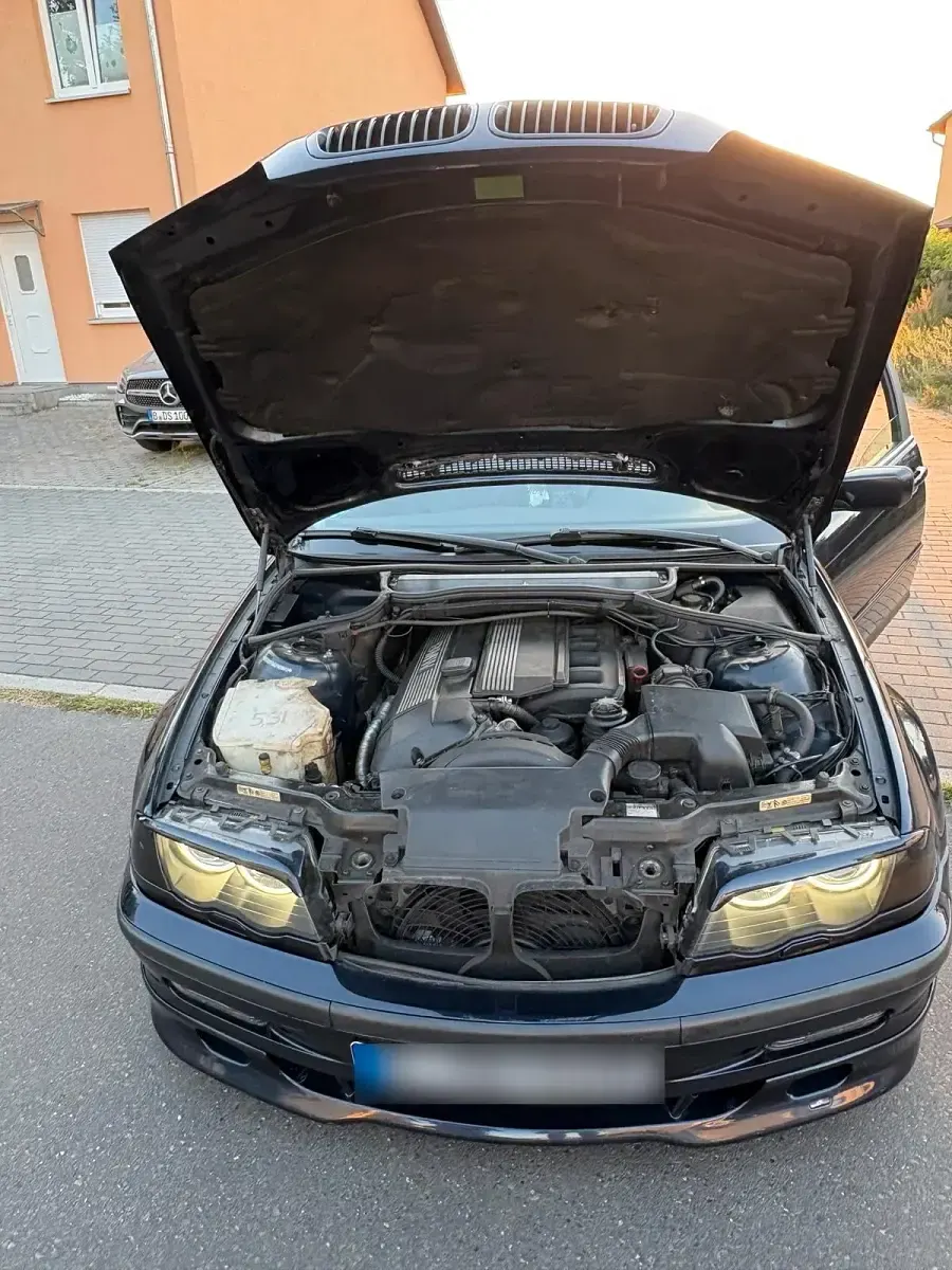 Gebraucht BMW 323 170 PS (125 kW) 1998 Andere farben Limousine