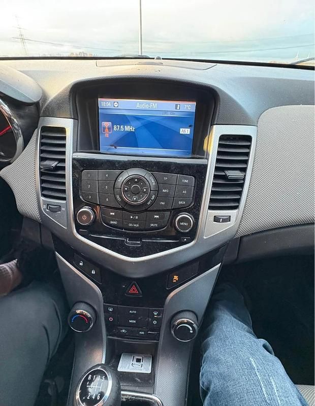 Gebraucht Chevrolet Cruze 163 PS (119 kW) 2012 Limousine