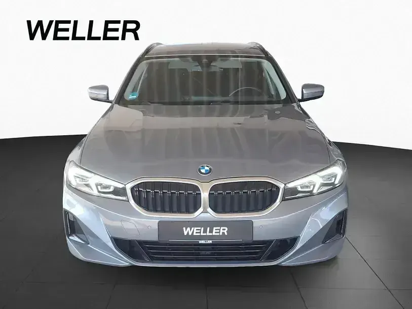 Usata BMW 320 Efficient Dynamics 190 CV (139 kW) 2023 Grigio Station wagon