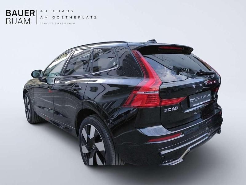Gebraucht Volvo XC60 Plus 257 PS (189 kW) 2024 Onyx black / metallic SUV