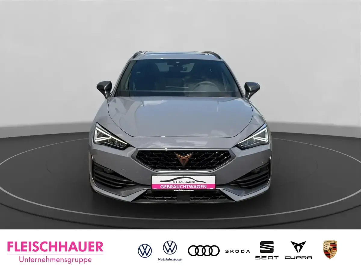 Usado Cupra Leon VZ 310 CV (228 kW) 2022 Gris Familiar