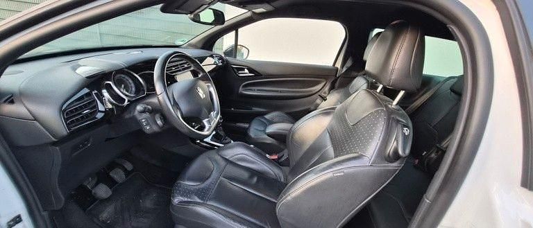 Gebraucht Citroën DS3 Sport Chic 131 PS (96 kW) 2016 Weiß Kleinwagen