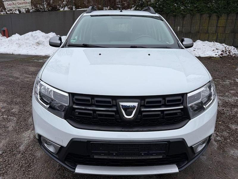 Gebraucht Dacia Sandero Stepway 90 PS (66 kW) 2019 Weiß SUV
