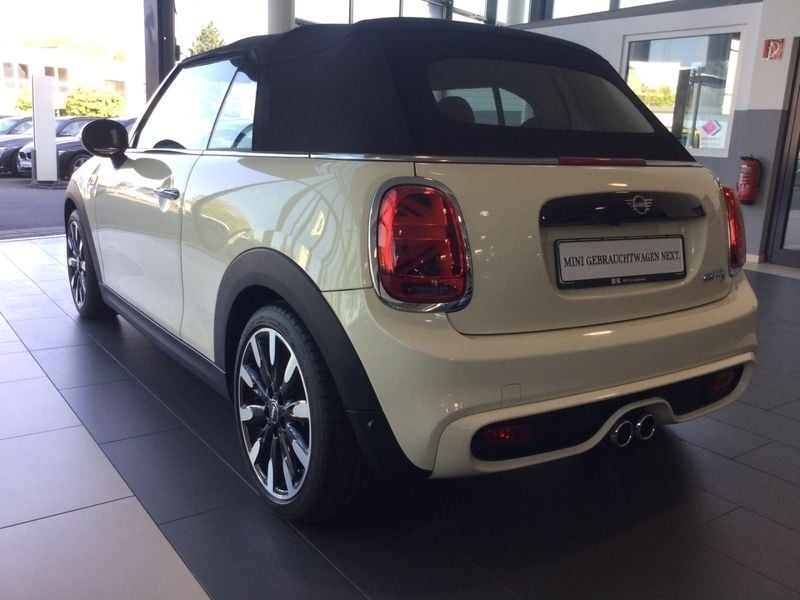 Gebraucht Mini Cooper S Cabriolet Chili 192 PS (141 kW) 2019 Weiss Cabrio