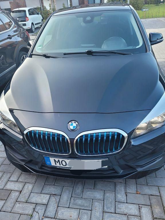 Gebraucht BMW 225 iPerformance 224 PS (164 kW) 2018 Schwarz Van / Kleinbus