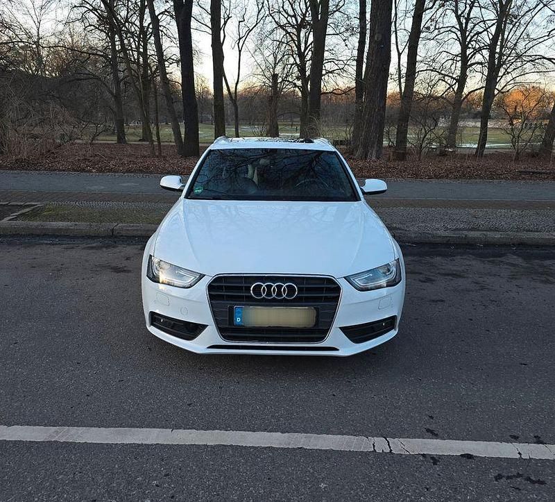 Gebraucht Audi A4 Ambition 120 PS (88 kW) 2013 Weiß Kombi