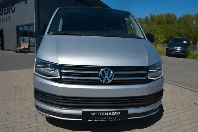 Gebraucht VW Multivan Edition 150 PS (110 kW) 2016 Silber Van / Kleinbus