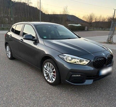 Gebraucht BMW 118 Advantage 150 PS (110 kW) 2019 Grau Kleinwagen