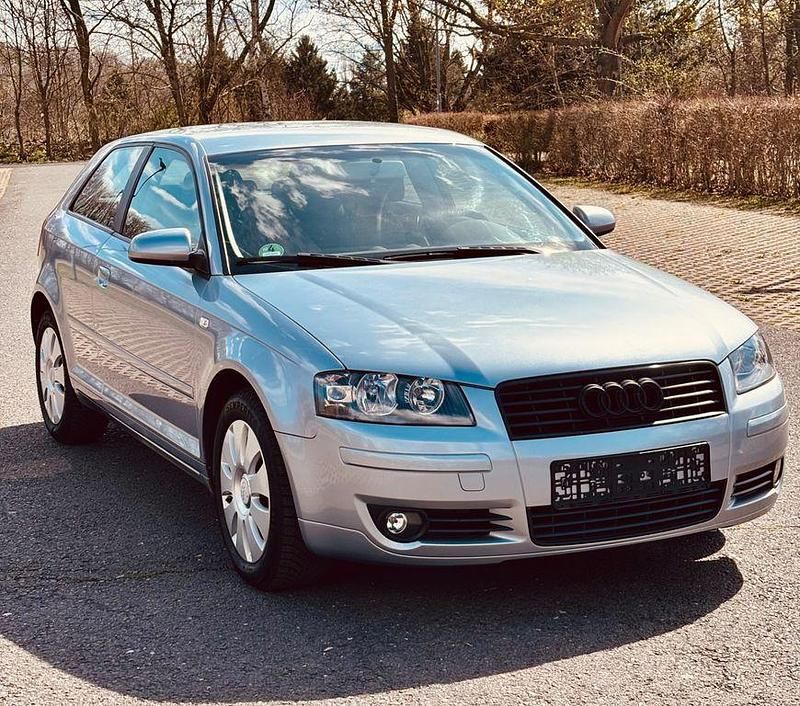 Gebraucht Audi A3 Ambiente 102 PS (75 kW) 2005 Silber Kleinwagen