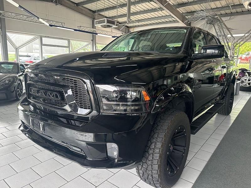 Second-hand Dodge Ram 401 CP (294 kW) 2019 Negru Pickup