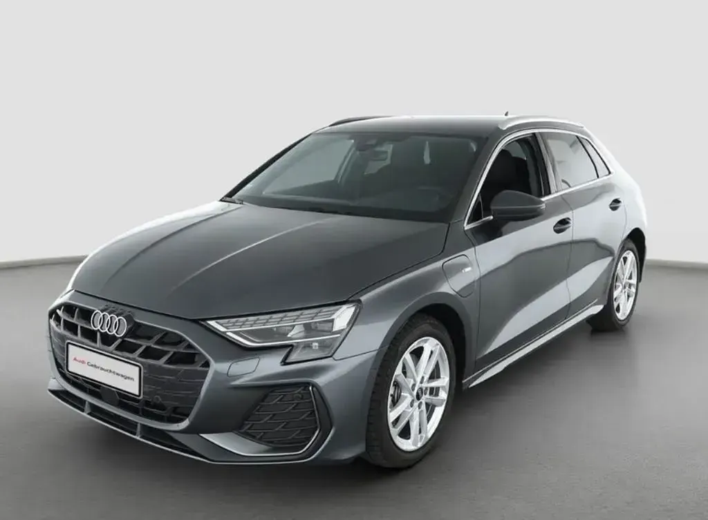 Occasion Audi A3 S-Line 204 ch (150 kW) 2025 Gris Berline