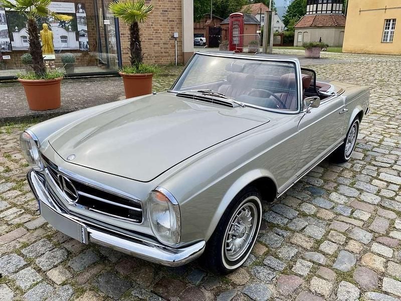 Gebraucht 1965 Mercedes W113 | 75.000 € - Bild 1/4
