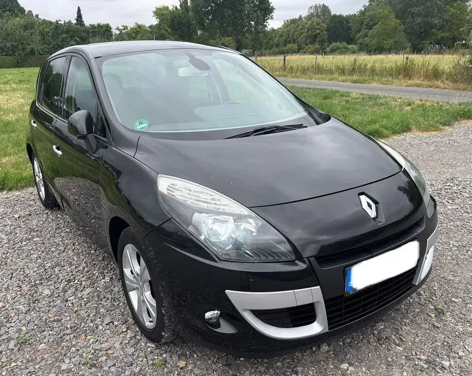 Gebraucht Renault Scénic III Dynamique 160 PS (117 kW) 2010 Schwarz Van / Kleinbus