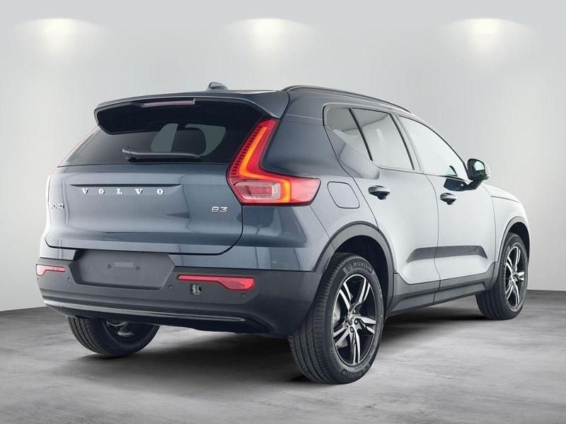 Gebraucht Volvo XC40 Plus 163 PS (119 kW) 2025 Blau SUV