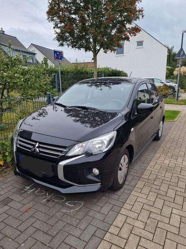 Schwarz Gebraucht 2025 Mitsubishi Space Star Kleinwagen | 11.350 € (Superpreis) - Bild 1/4