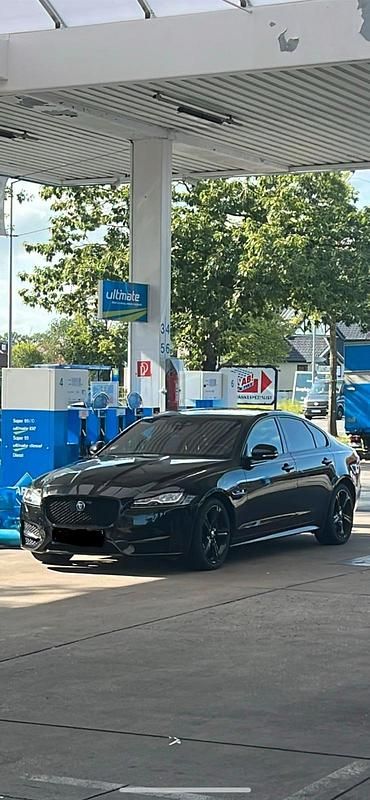 Gebraucht Jaguar XF 241 PS (177 kW) 2020 Schwarz Limousine