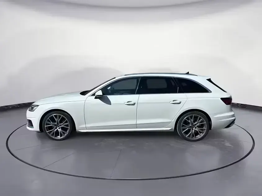 Gebraucht Audi A4 Advanced 204 PS (150 kW) 2023 Kombi