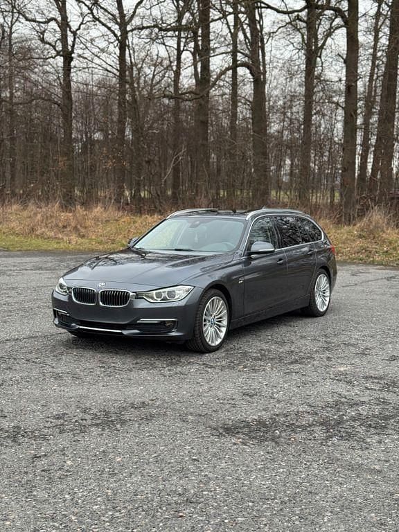 Gebraucht BMW 320 Luxury Line 184 PS (135 kW) 2014 Grau Kombi