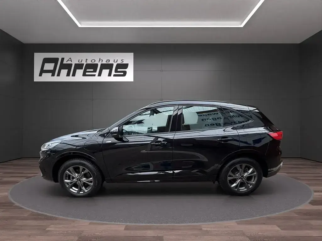 Gebraucht Ford Kuga ST-Line 152 PS (111 kW) 2022 Schwarz SUV
