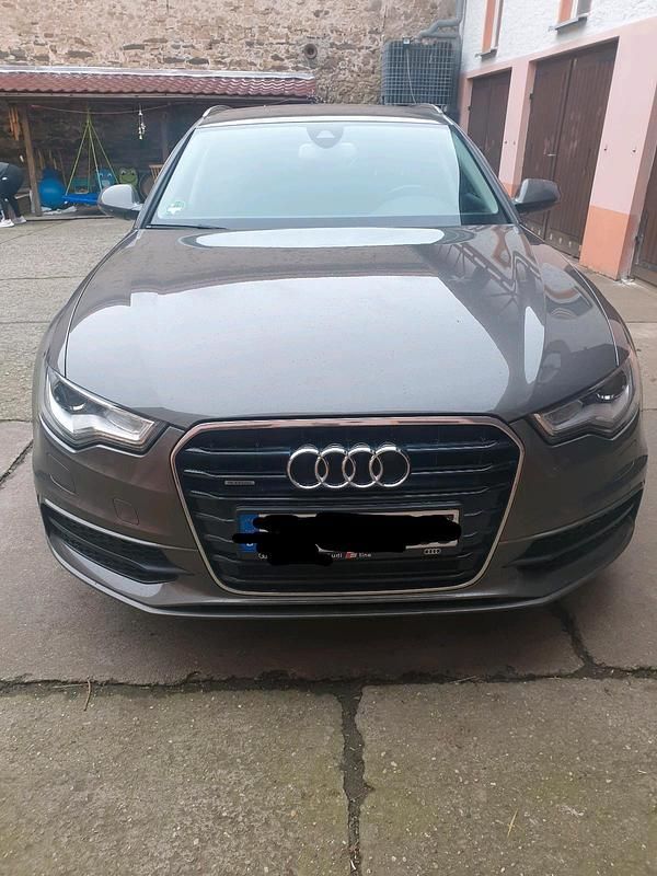 Braun Gebraucht 2014 Audi A6 S-Line Kombi | 15.790 € (Teuer) - Bild 1/4