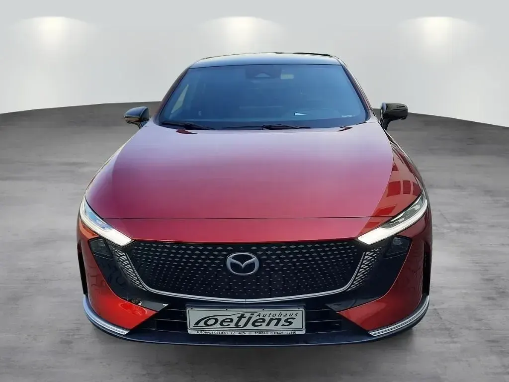 Neu Mazda 6e Takumi-Line 60 kW (82 PS) 2026 Rot Limousine