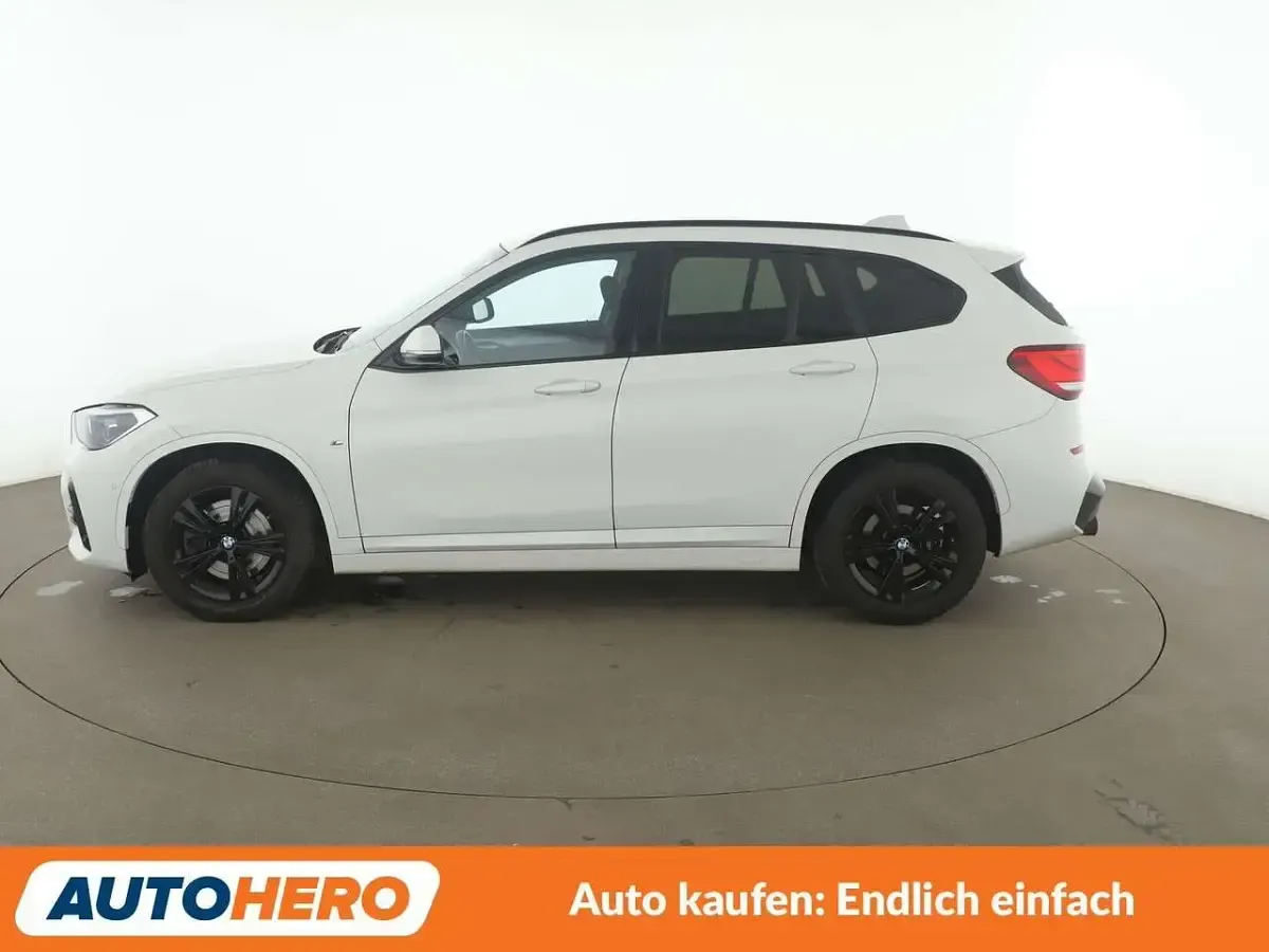 Gebraucht BMW X1 M Sport 178 PS (130 kW) 2021 Alpinweiss SUV