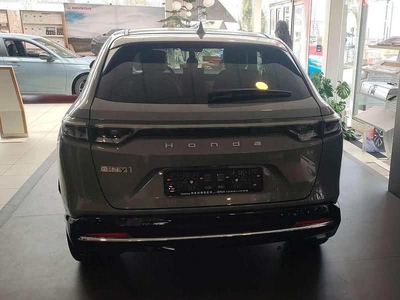 Neu Honda e:Ny1 Advance 150 kW (204 PS) 2026 Urban grey SUV