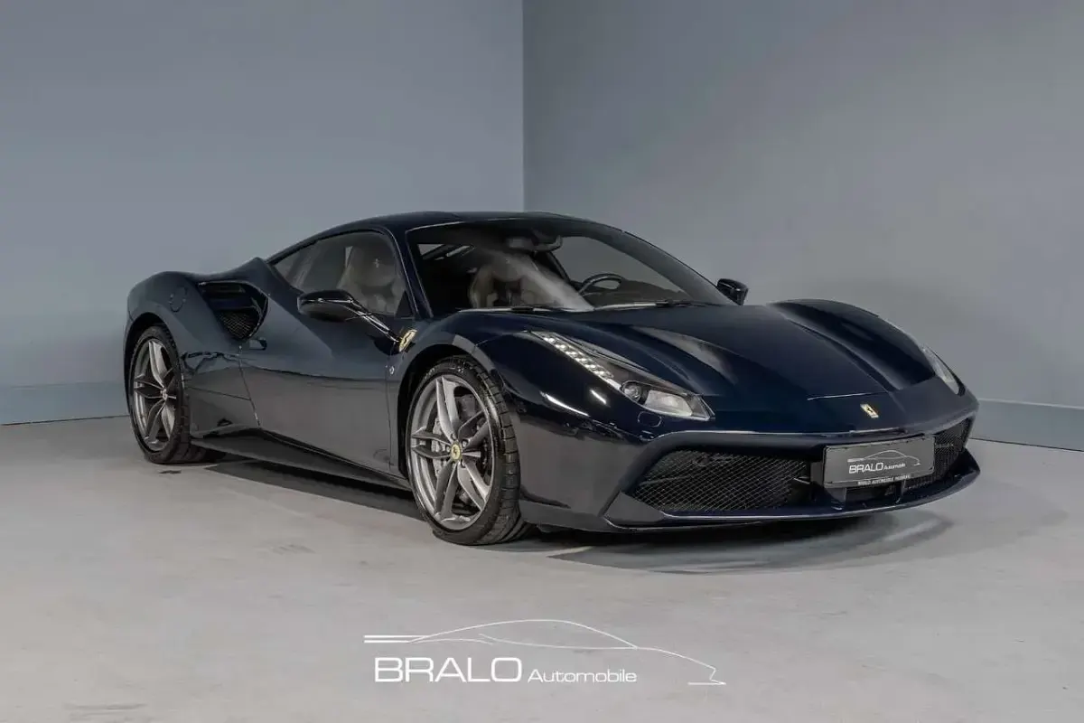 Gebraucht Ferrari 488 669 PS (492 kW) 2018 Blue pozzi Coupé