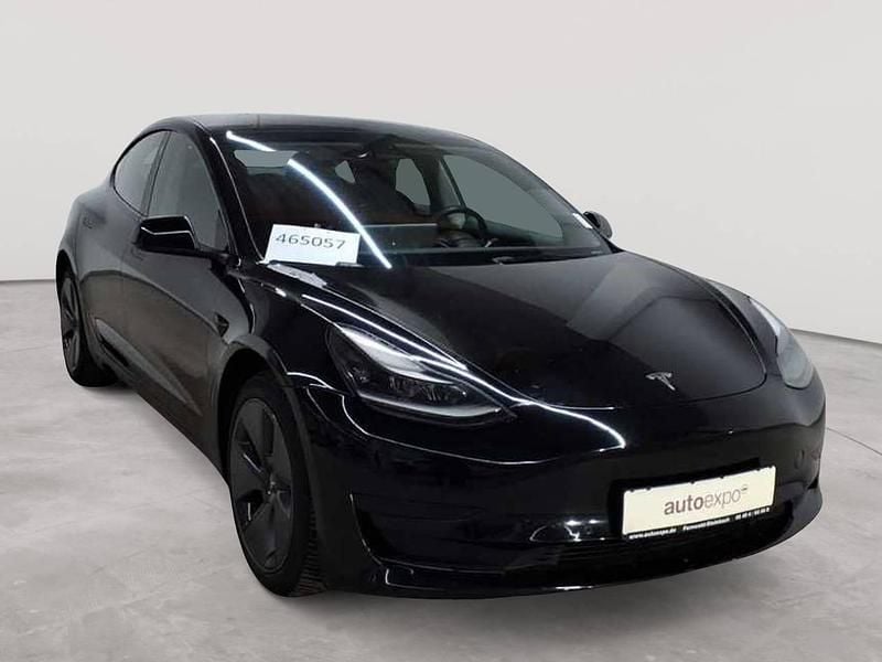 Solid black Gebraucht 2021 Tesla Model 3 RWD Limousine | 15.990 € (Guter Preis) - Bild 1/4